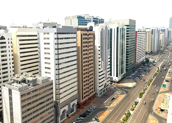Royal Rose Hotel Abu Dhabi, Curio Collection By Hilton